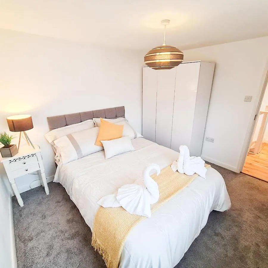Modern 4 Bedroom Flat Near Brighton Station Lägenhet